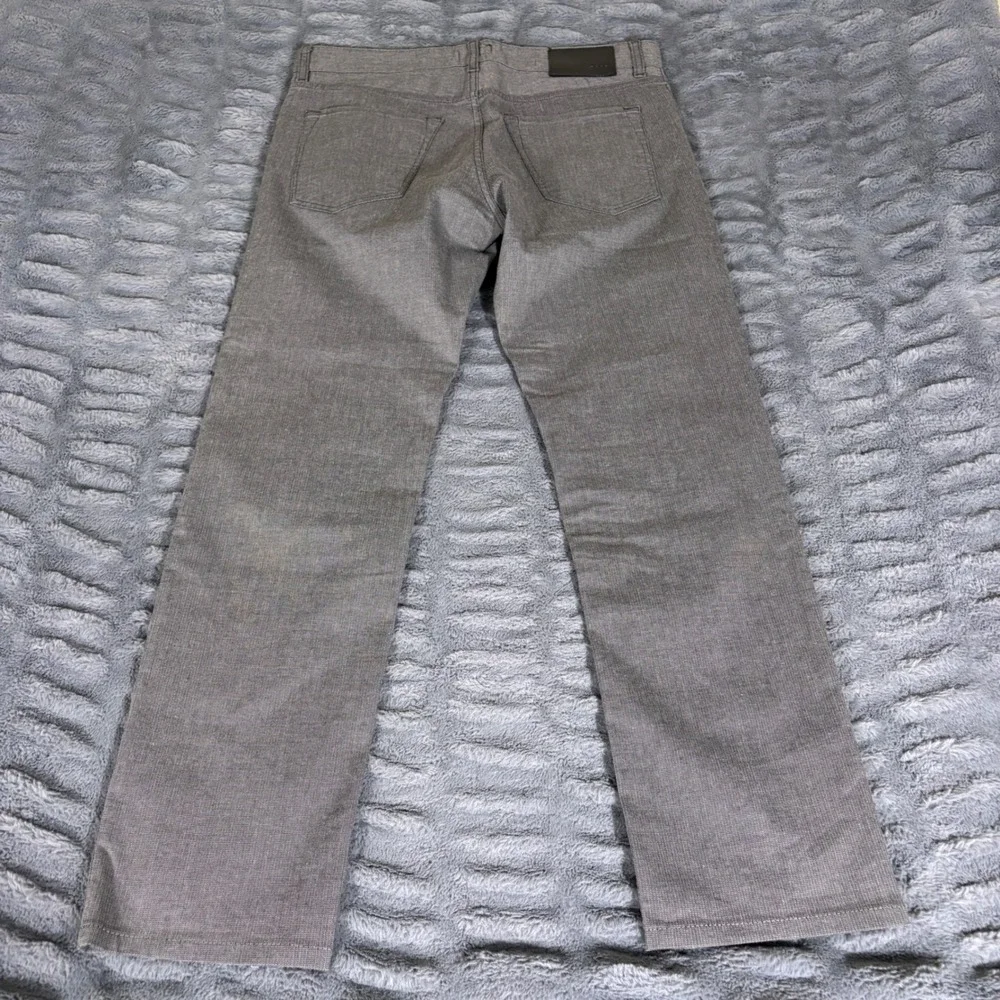 Hugo Boss measurements waist